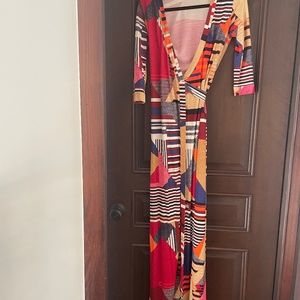 Diane Von Furstenberg Wrap Maxi Dress 3/4 sleeve Bohemian print Size 2